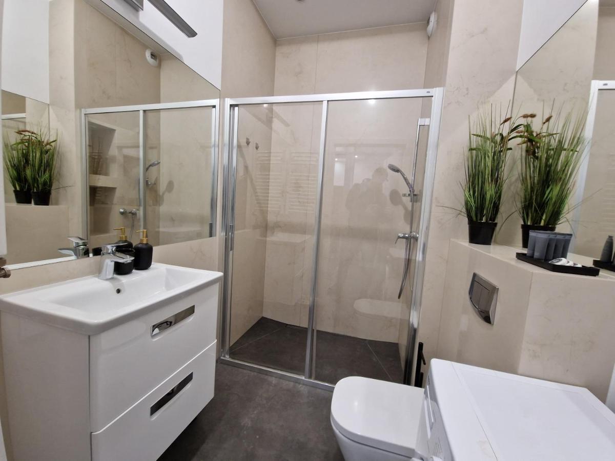Microhotels Fabryczna 17 Zielona Góra Esterno foto